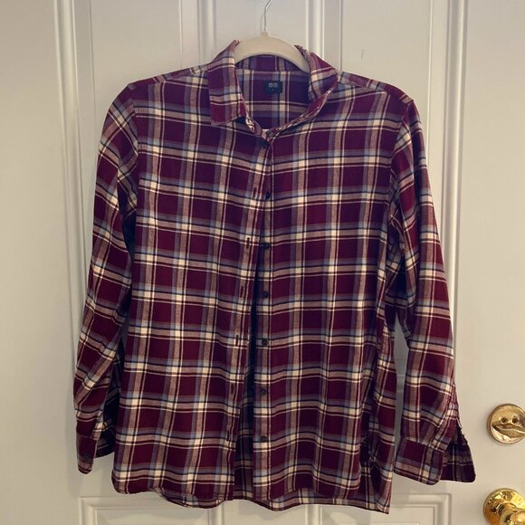 Uniqlo burgundy button-down plaid flannel - Picture 1 of 4
